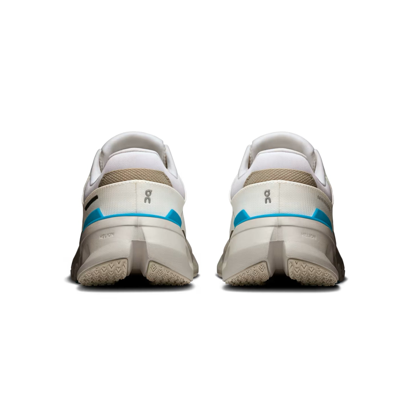 On cloud runner 2 white horizon