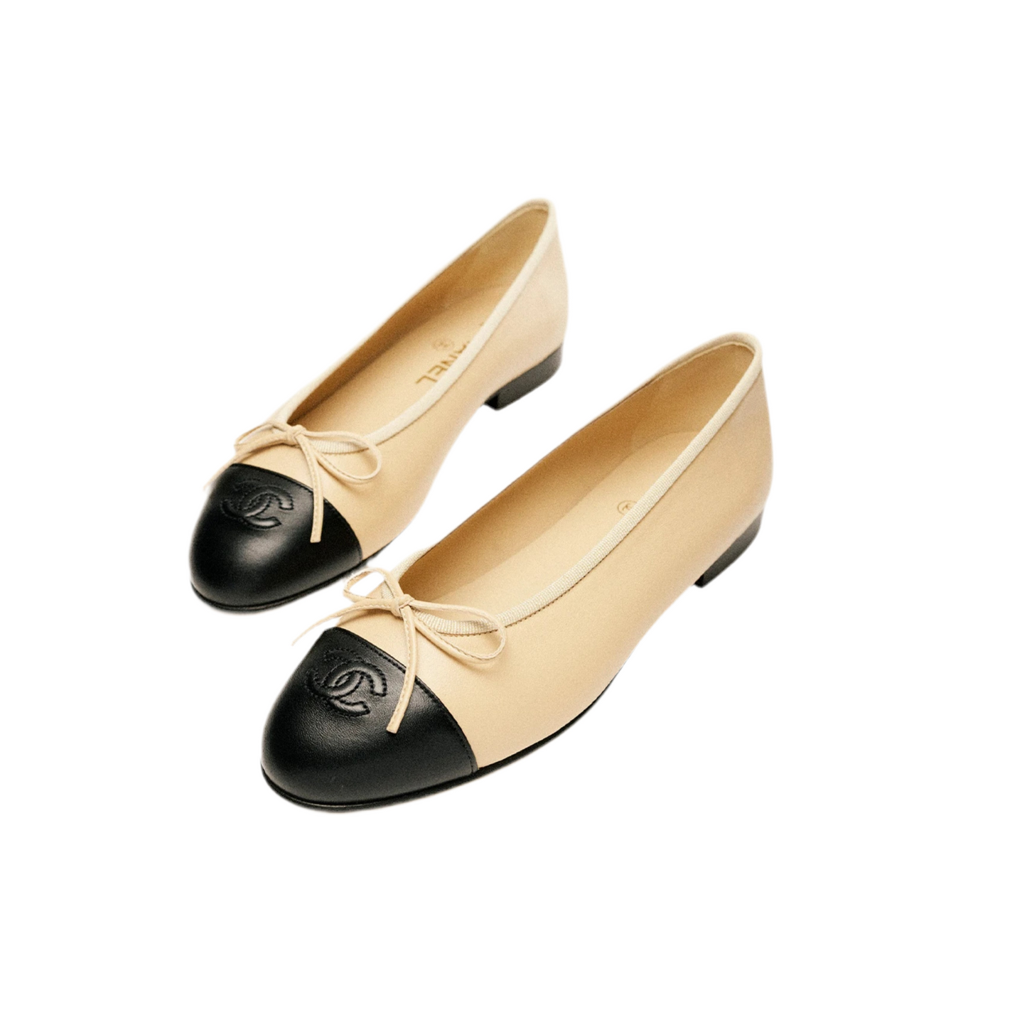 chanel BALLET FLATS Lambskin beige & Black