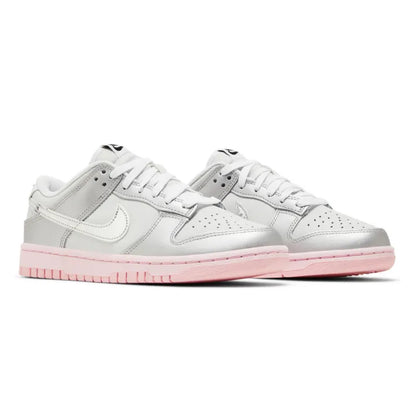 Nike Wmns Dunk Low LX 'Photon Dust Pink Foam'