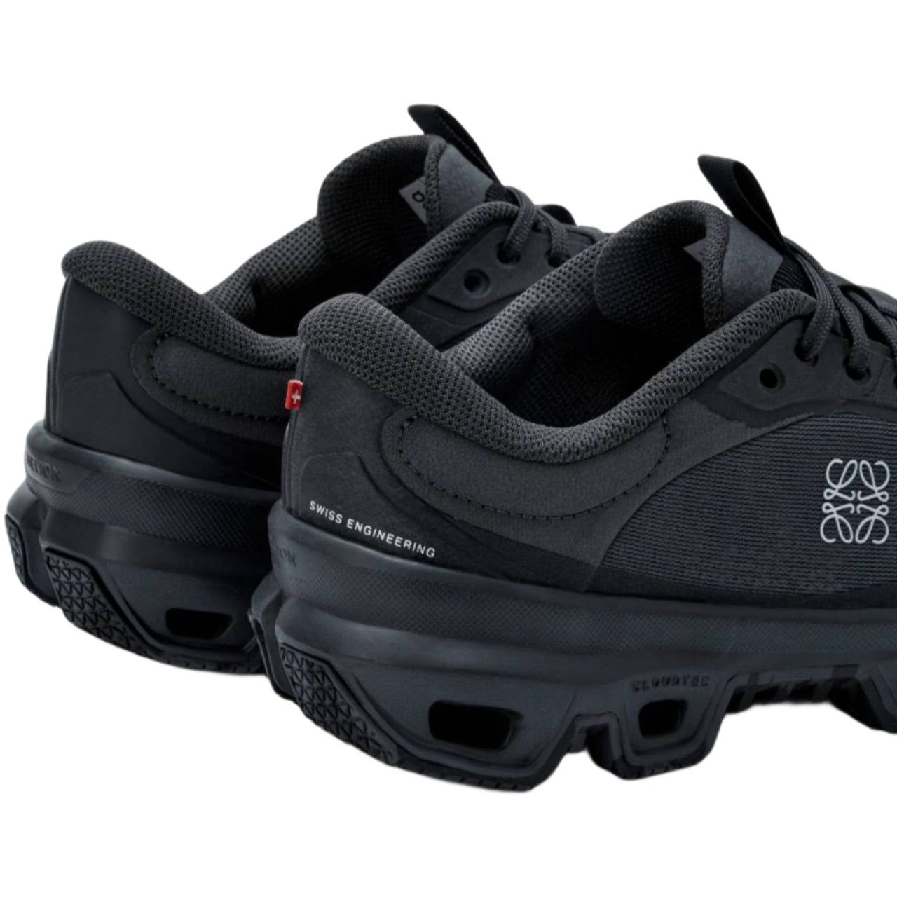On cloud running venture 2 loewe Black