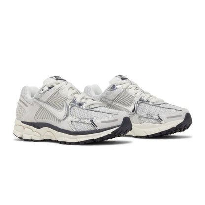 Nike Air Zoom Vomero 5 'Photon Dust Metallic Silver'