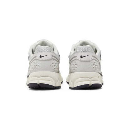 Nike Air Zoom Vomero 5 'Photon Dust Metallic Silver'