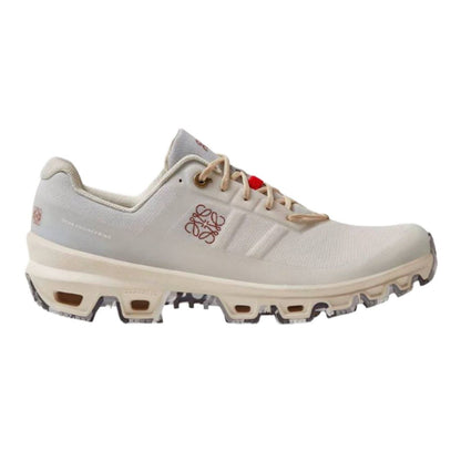 On cloud running venture 2 loewe white